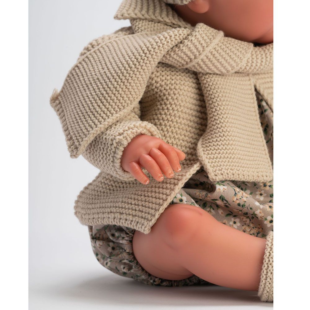 Кукла-бебе,  Хавиер