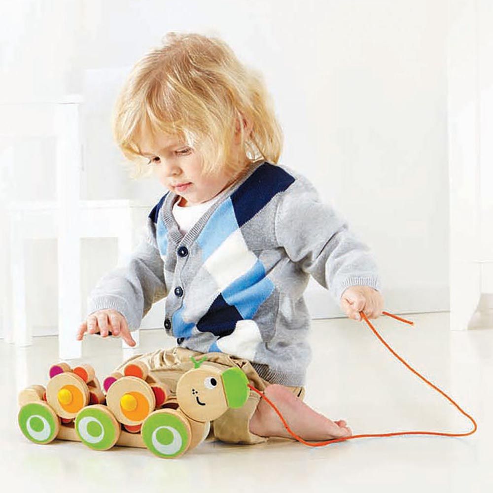 Дървена играчка за дърпане, Гъсеница