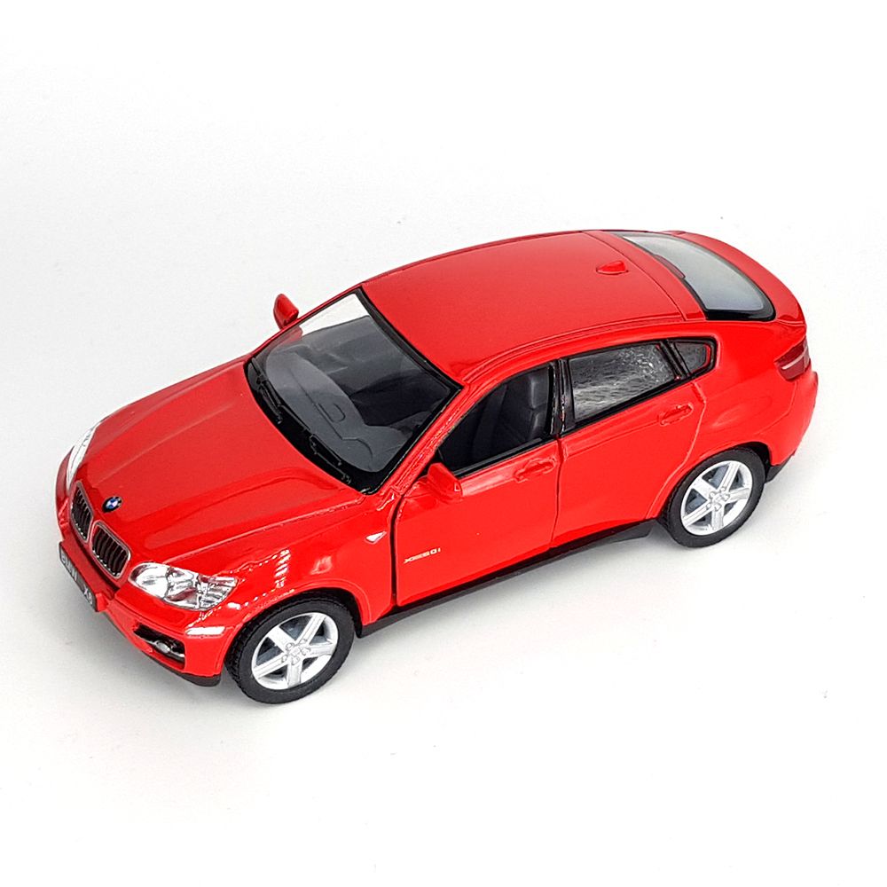 Метална кола BMW X6
