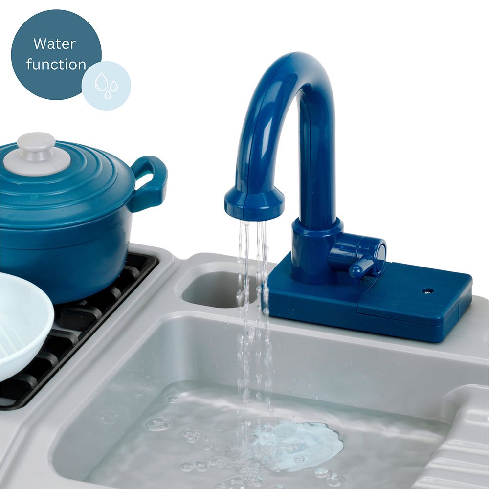 Детска кухненска мивка Miele, с течаща вода и котлон