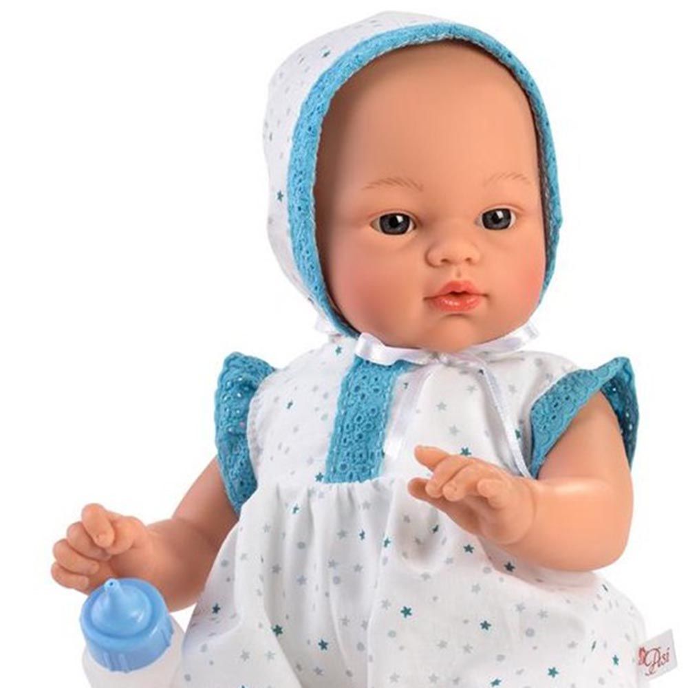 Кукла-бебе Коке, с костюмче, със сини дантели