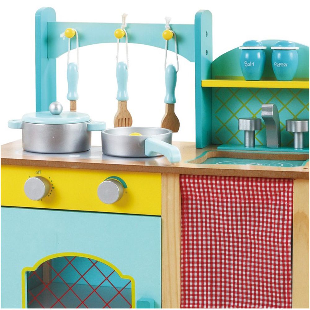 Прованс, голяма синя кухня с аксесоари