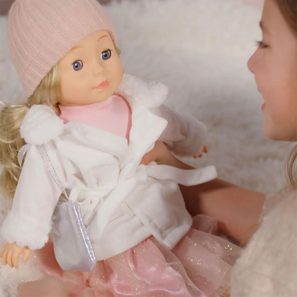 Чери, кукла, която говори и пее на български език, 46 см