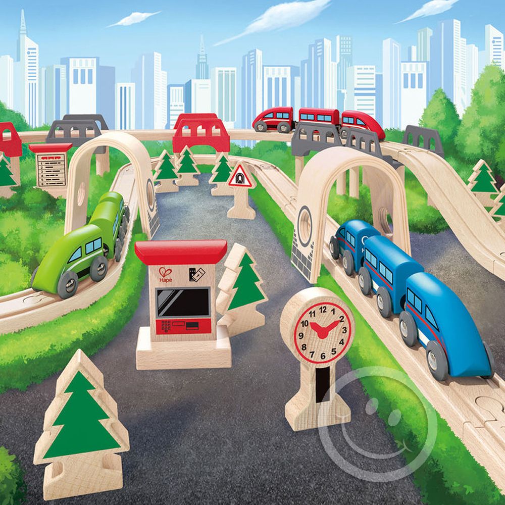 Комплект дървен влак с релси, 85 части