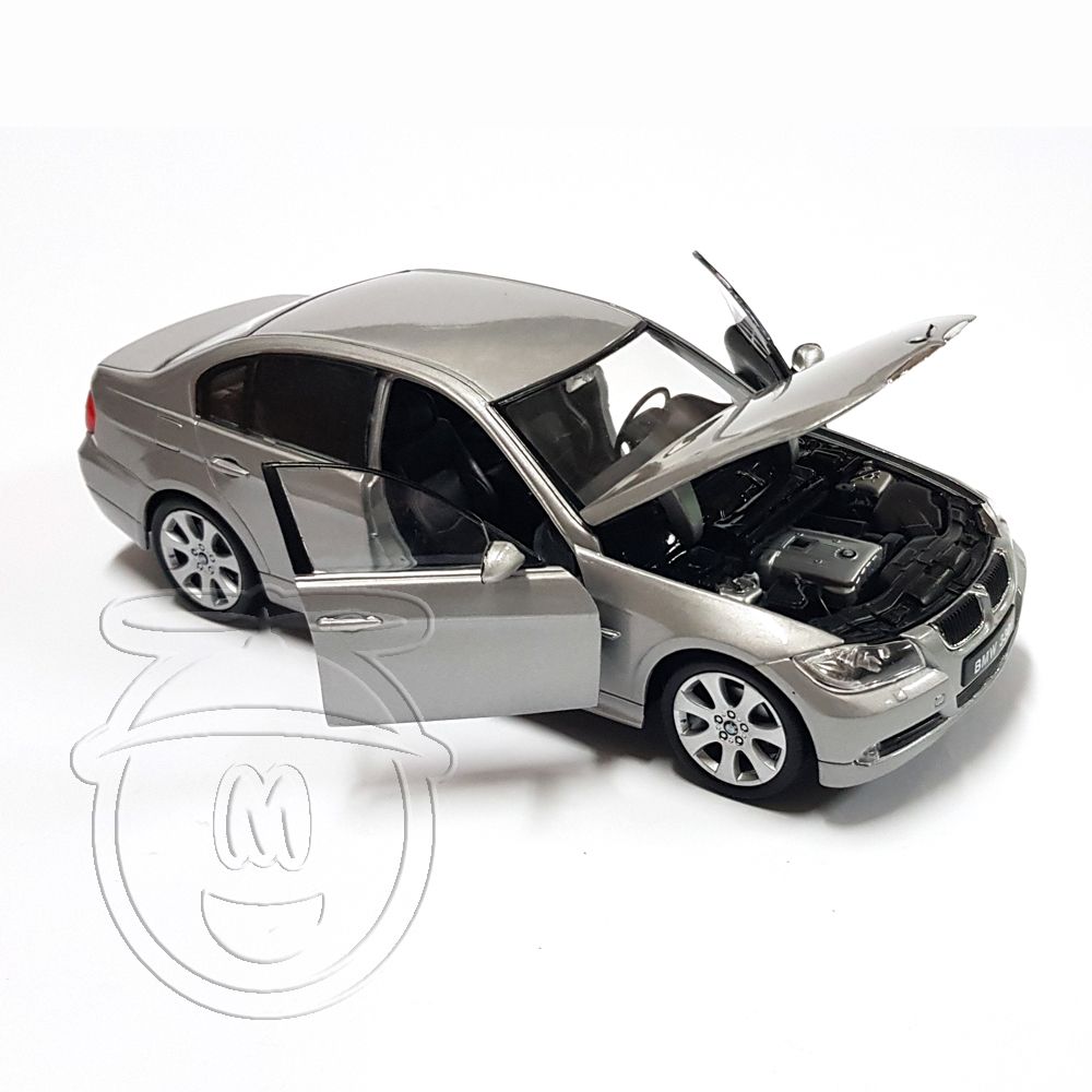 Метална кола, BMW 330i, 1:24