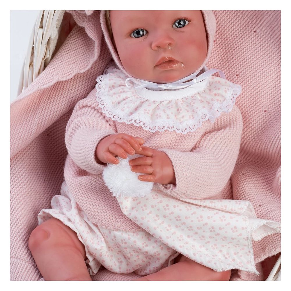 Кукла бебе, Вера