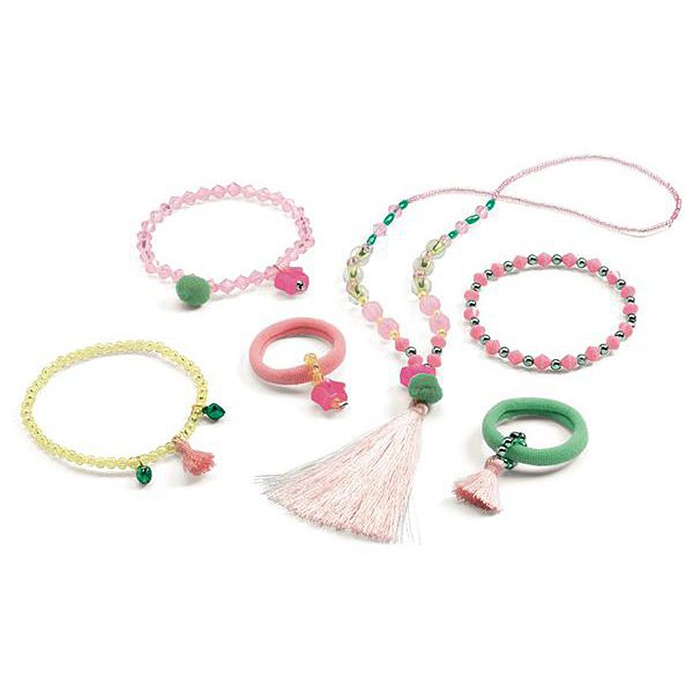 Комплект бижута, Малката мечтателка