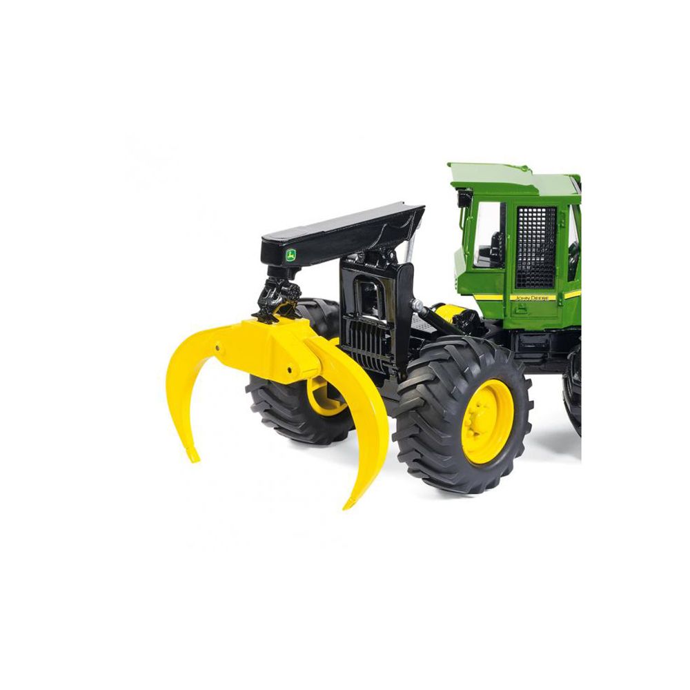 Високопроходим трактор John Deere Skidder